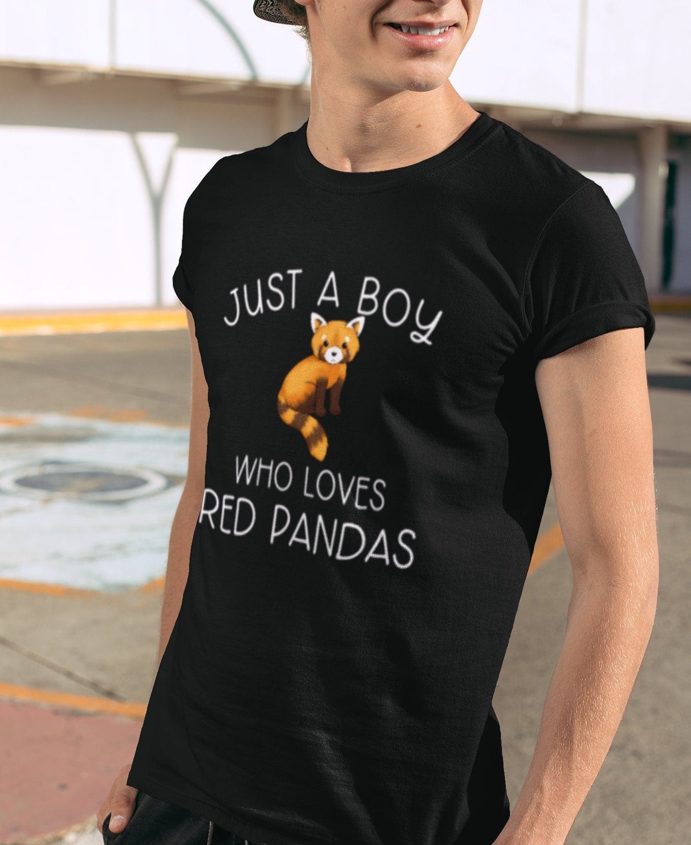 Red panda t-shirt -  Just a boy/girl who loves red pandas - black